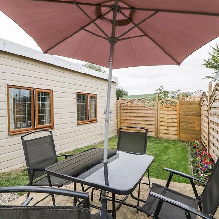Wisteria Chalet Cote Exterior photo